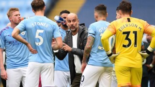 След победата извън терена: 