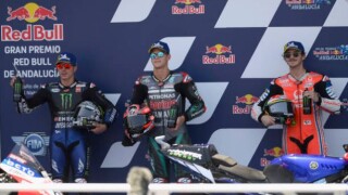 Дебютант с нова победа в MotoGP, Валентино Роси също пише история
