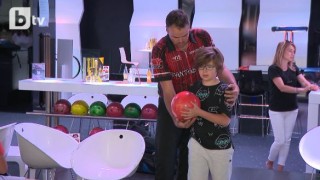 Първи стъпки в боулинга (ВИДЕО)