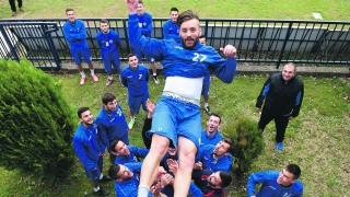 От затвора на тренировка с отбора: Невероятната история на Миленко Бошняк