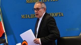 Кузманов: 22 млн. са изплатени по брутален начин за реновиране на физкултурни салони  