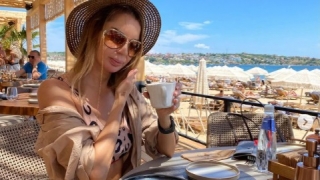 Как изглежда днес по бански Галя от балет "Сатен"?