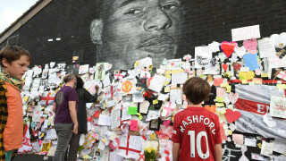 Поправено с любов: Графитът на Рашфорд обедини Англия (ВИДЕО)