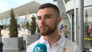 Кое е по-трудно - предложение за брак или спечелване на медал? (ВИДЕО)