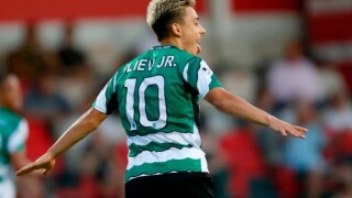 Илиан Илиев-младши преминава в 