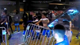 Южноамерикански страсти: Масов бой след като 