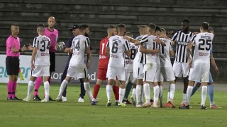 С оптимизъм и добро настроение 