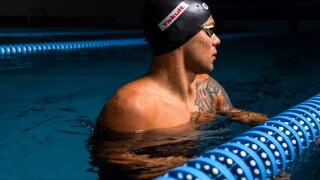 Отблизо с Антъни Иванов