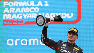 Триумф за Верстапен в Унгария при нов провал на 