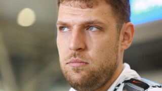 Саша Везенков