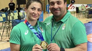 Евелина Николова с титла в Испания (ВИДЕО)