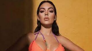 По-красив е от Роналдо, но е много по-беден (СНИМКА)