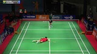 Ученик издъхна на мач, лекарите чакали съдията (ВИДЕО)