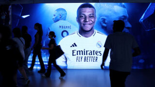 Реал продаде 7000 фланелки на Мбапе за ден (СНИМКИ)