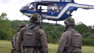 Арестуваха атентатор 9 дни преди Париж 2024 (ВИДЕО)