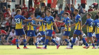 Футболистите на Динамо Киев няма да се ръкуват с колегите си от Партизан заради Русия