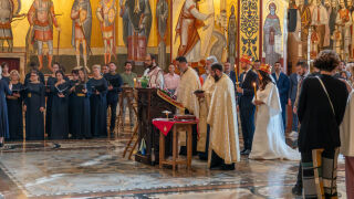 1 ноември: Имен ден и почит към чудотворците, които лекували с вяра