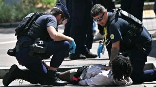 Психично болен извади нож на Тур дьо Франс