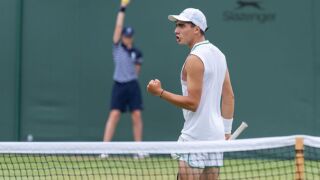 Безупречен Иван Иванов е на полуфинал на 