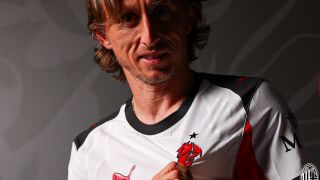 Жесток огън по Лука Модрич: Италия отдавна е гробище за пенсионери!