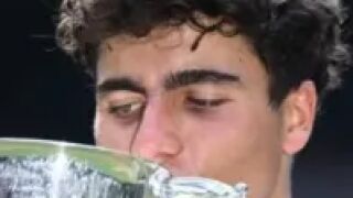 Иван Иванов