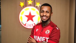 Пастор: Играл съм срещу Ди Мария и Гьокереш, давам всичко за ЦСКА! (ВИДЕО)