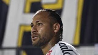 Унизително: Неймар празнува бурно, без да е вкарал (ВИДЕО)