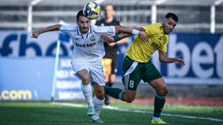 10 от Добруджа обърнаха Славия