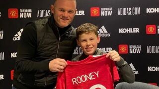 Синът на Уейн Рууни: Татко, спри да идваш на мачовете ми!