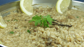 Лимоново ризото с вино и билки