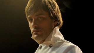 Владимир Карамазов с две награди