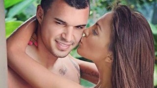 Николета Лозанова и Валери - секси любов на плажа