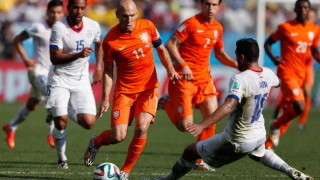 Холандия се справи с Люксембург