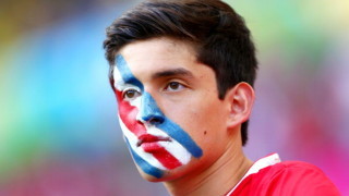 Сблъсък между 