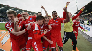 Хамбургер оцеля срещу отбора на Илиян Мицански