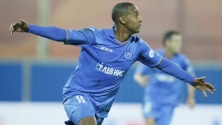 Карлайл привлече официално бивш футболист на Левски и Ботев (Пловдив)