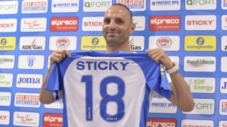 Апостол Попов ще продължи кариерата си в Румъния