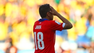 Шеф на Майнц гони Хара заради „бъркането” срещу Кавани (ВИДЕО)