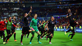 Албанските футболисти - герои в страната си