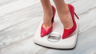 Наистина ни омръзна от целулит и подути крака, затова... 