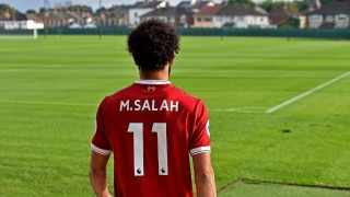 Да обявиш ново попълнение с английска креативност (ВИДЕО)