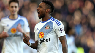 Джърмейн Дефоу вече е 