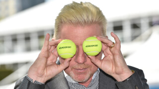 Бекер поиска политически имунитет след фалита си