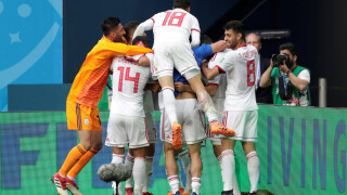 Иран съсече Мароко в края и мечтае (ГАЛЕРИЯ)