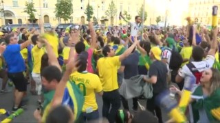 Футбол и самба за късмет (ВИДЕО)