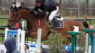 Ангел Няголов триумфира на световната купа в Божурище