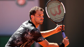 Гришо започва на трева във вторник вечер