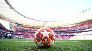 Финалът в Шампионската лига започва с минута мълчание