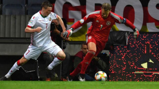 На Германия не ѝ трябват защитници, има си Нойер! (ВИДЕО)