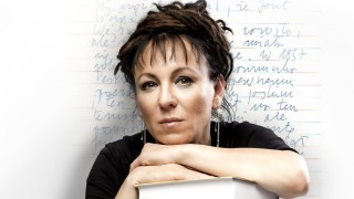 "Бегуни" е книга за същността на пътуването - към себе си и отвъд 
